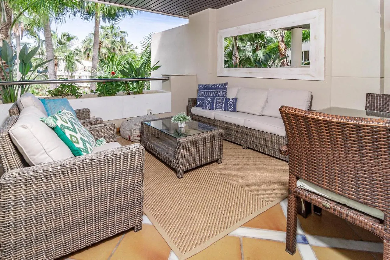 Fa- Luxury 2 Bedroom Apt Fuente Aloha Marbella Daire